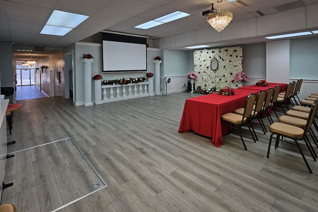 Slider Image Eight